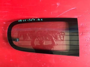 43R-00048 DEFLETTORE VETRO FINESTRINO LAT POSTERIORE DX CITROEN C1 PEUGEOT 108 - Foto 1 di 1