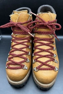 Vintage Dexter Hiking Mountaineering Boots Size 6M 764767 W998-2 Vibram Soles - Picture 1 of 17