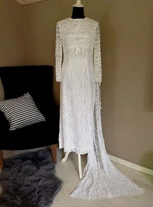 HOCHZEITSKLEID--Vintage----aus Spitze--mit Schleppe aus Spitze---36/38--ein Trau - Bild 1 von 4