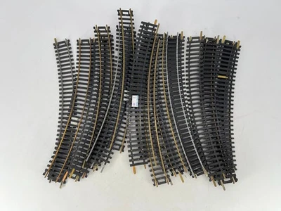 HO 9" 18R Curved Track Lot of 20 Mixed Atlas AHM Tyco Bachmann Brass Nickel Fair - Image 1 of 4