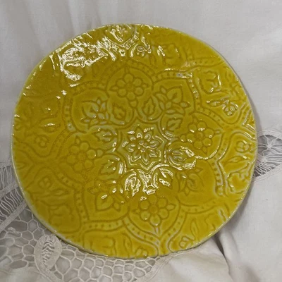 NEW Crate & Barrel JARS FRANCE - TOULOUSE - YELLOW 9.5" Plate Floral Freeform - Image 1 of 4