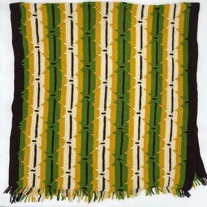 1970 Häkeldecke Afghan Grün Off-White Dunkelbraun Gelb Handarbeit Retro - Bild 1 von 13