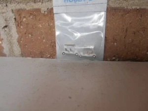 N Scale Accessories  4 Seated Golf Cart 2 Per Pack #5001 - Picture 1 of 6