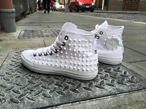 Converse all star personalizzate con borchie ceramica bianche e teschi argento - Picture 1 of 6