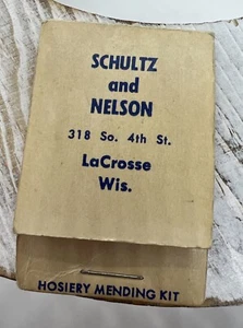 La Crosse Wisconsin SCHULTZ UND NELSON Werbung KLEEN CHEMISCHE REINIGUNG Nähset - Bild 1 von 3