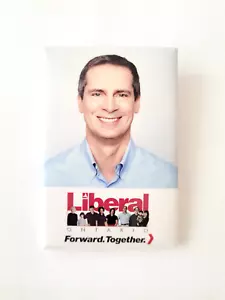 Dalton McGuinty Liberal Party Ontario 2003 election pin button - Canada politics - Picture 1 of 1