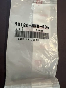 Honda BOLT, FLANGE (8X49) 90180-MN8-006 OEM NEW A56 - Bild 1 von 1
