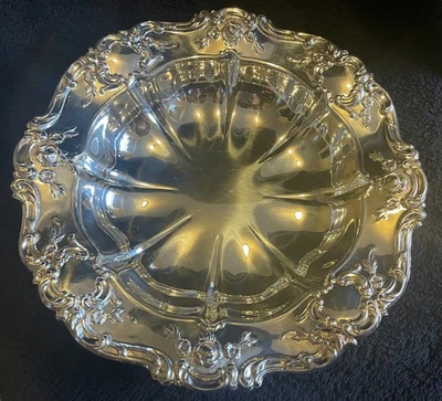 TIGELA VINTAGE BANHADA A PRATA FLORAL E PERGAMINHO 11" DE DIÂMETRO. - Imagem 1 de 3