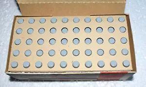 Schachtel mit 50 Vintage UdSSR Germanium Transistoren 1T320A. NOS - Bild 1 von 2