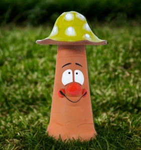 Ceramic Garden Decor Mushroom Outdoor statue H 26cm Midene Handmade - Picture 1 of 4