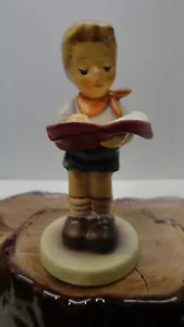 Goebel M.I. Hummel Club Germany 2000/01 Member Figurine Honor Student 2087/B B5 - Picture 1 of 8