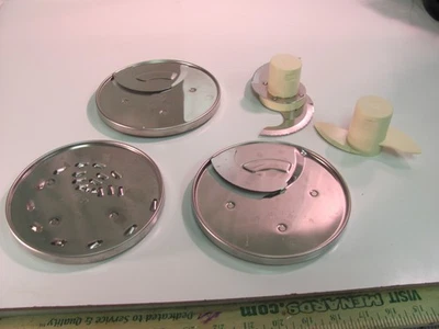 Cuisinart Pro Custom 11 DLC-8 Food Processor 5 Pc Lot Disc Blades Adapter Manual - Image 1 of 4