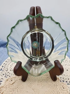 Vintage Muschelschale aus recyceltem Glas mit einem meergrünen Farbton. Made In Spain 6 x 6 - Bild 1 von 6