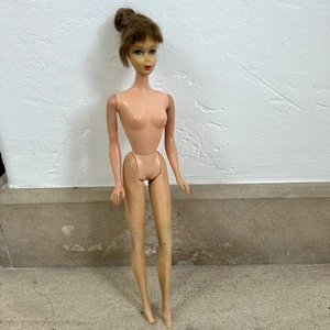 Vintage Mattel Twist N Turn Barbie Puppe Aschblond 1966 Japan Wimpern - Bild 1 von 8