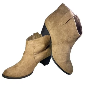 Faded Glory Women's Ankle Boots Pull On Faux Suede Color Sand ( Tan) Size 10M - Picture 1 of 12