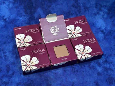8 pc Lot ~ Benefit Cosmetics ~ HOOLA Origional ~ Powder Bronzer ~ 1.8g / 0.06oz - Image 1 of 4