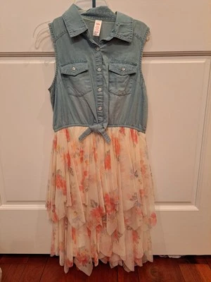 Justice 牛仔背心裙 14/16 码全新无标签垂性花朵裙 — 第 1/4 张图片