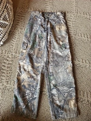 Realtree Camouflage Cargo Hunting Pants Youth Boys 8-10 Medium Outdoors - Image 1 of 4