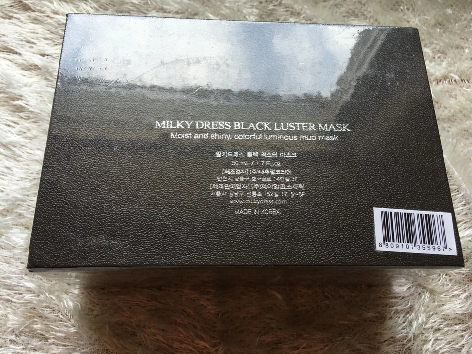 Máscara Milky Dress Black Luster 50 ml (1,7 fl. oz.) Nuevo en caja Foto 1 de 3