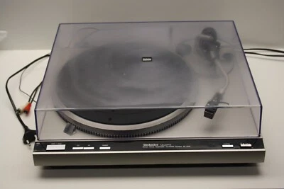 TECHNICS SL-Q33 Direct Drive giradischi e ago 207C - Immagine 1 di 4