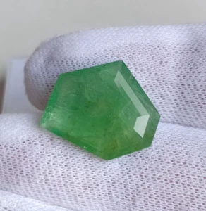 AGR Certified Natural Emerald Hexagon 13.10 Cts Zambia Emerald for Jewelry - Picture 1 of 6