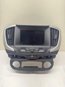 OEM 2018 - 2022 GMC TERRAIN Information Display Screen Radio Climate Vents Bezel - Picture 1 of 14