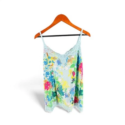 Top Lane Bryant 18/20 Cami Estampado Floral Acuarela Encaje Borde Elástico Básico Foto 1 de 4