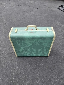 Samsonite VTG 1950s Luggage Suitcase 21”X 7”X 17" Marbled Green SHWAYDER No Key - Picture 1 of 16