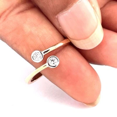 Anillos de compromiso ajustables de oro rosa de 18 quilates creados en laboratorio con corte de pera de 2,60 mm Foto 1 de 4