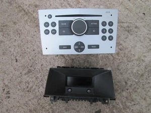 2006 VAUXHALL ASTRA H SXI SILVER CD30 CD RADIO 13190857 PAIRED DISPLAY 13208194 - Picture 1 of 3