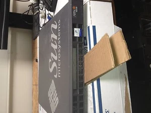Sun Microsystems Netra T1 Network Server FJ1A 600-6956-00 *WORKS* - Picture 1 of 2