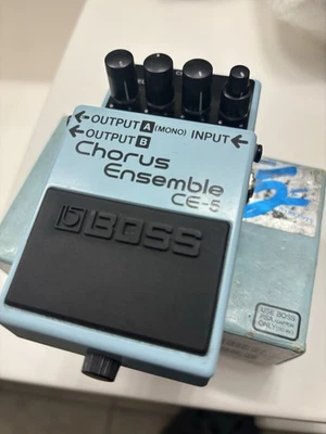 Педаль эффектов для гитары Boss CE-5 хор - Изображение 1 из 4