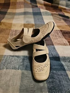Ros Hommerson Chelsea Mary Jane White Shoes Women’s Size: 8.5 Ss New Open Box. - Picture 1 of 7