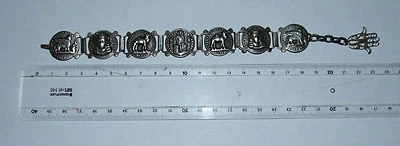 Ancien bracelet retour d'Egypte métal argenté avec Khamsa 19/20e - Photo 1/4