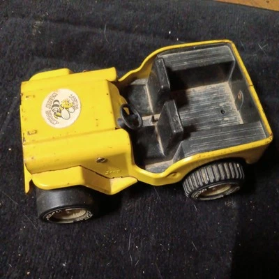 复古 Tonka 吉普蜂蜜桶压钢玩具车 1970 ( D1) — 第 1/4 张图片