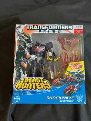 Transformers Prime Beast Hunters SHOCKWAVE Voyager NISB NEVER OPENED - Image 1 of 4
