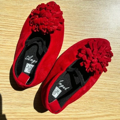 Baby Girl Red Velvet Shoes Barefoot Sole 6-12 Months Flower Slip On Christmas - Image 1 of 4