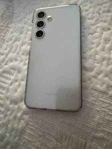 Samsung Galaxy S24 - 128 GB - Gray (Xfinity) - Picture 1 of 3