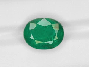 AIGS Certified ZAMBIA Emerald 7.90 Cts Natural Intense Green Oval - Bild 1 von 9