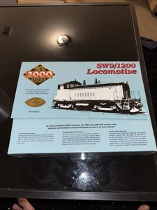 PROTO 2000 LIFE LIKE HO SW9/1200 C&NW #8812 DIESEL POWERED SWITCHER  NIB - Picture 1 of 4