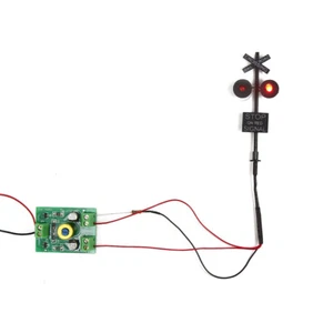 1 Lot HO Scale Railroad Crossing Signal Stop on Red 2 Leds Circuit Board Flasher - Picture 1 of 11