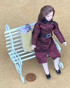 White Painted Metal Bench With Lady and Shopping Tumdee 1:12 Scale Dolls House - Picture 1 of 7