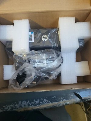 HP Docking Station VB042AV#ABA WITH  90W AC Adapter - Image 1 of 3