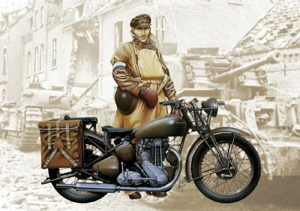 Triumph 3 HW Motorcycle Plastic Kit 1:9 Model ITALERI - Immagine 1 di 1