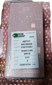 120x Chips Platinen Elemente für Computer Maschinen Geräte Konvolut NEU OVP - Bild 1 von 3