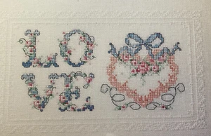 Leisure Arts Cross Stitch Pattern Say It with Roses Flowers Floral Letters 2110 - Picture 1 of 8