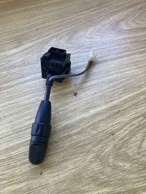 Interruptor de palanca de dirección interruptor intermitente Chevrolet Matiz 96540683 520321-1000 Foto 1 de 4