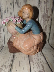 Pretty Nadal Spain Large Figurine Lady with large pot of Pink roses - Picture 1 of 13