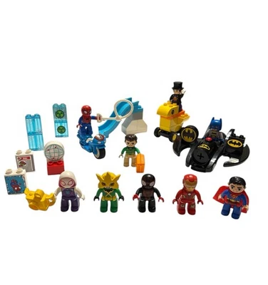 Lego DUPLO Superhéroes y Villanos Figuras y Accesorios Lote Spider-Man Batman + Foto 1 de 4