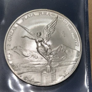 2021 Mexico Mint 2 oz Libertad Silver .999 Coin Slight toning - Picture 1 of 4